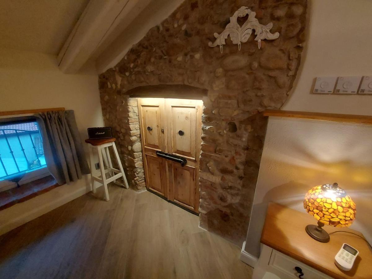 B&B Corte Colli Antichi Сона Екстер'єр фото